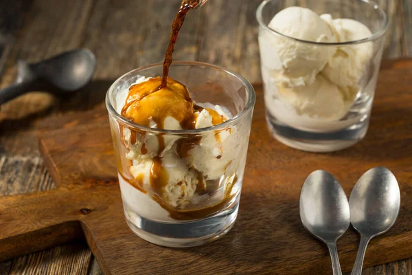 Donmuş Tatlı Affogato Kahveli Tatlı Dondurma ve Espresso