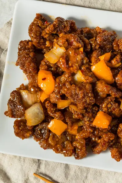 Baharatlı Çin Beijing Biftek Yemeği Soğan ve Biberli