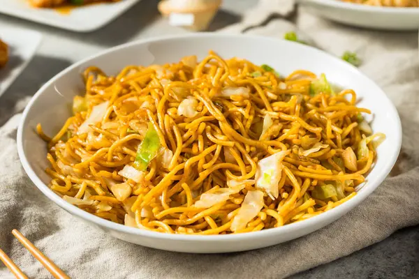 Chinese Stir Fried Asian Chow Mein Noodles Soy Sauce — Stock Photo, Image