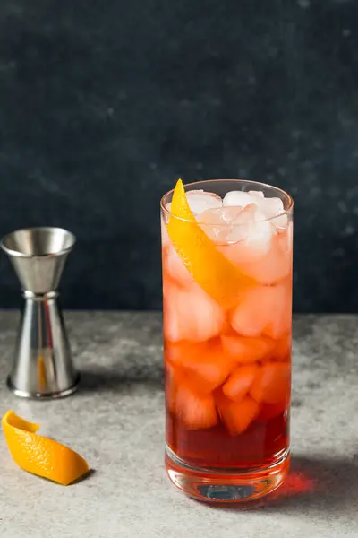 Cold Refreshing Americano Negroni Cocktail Gin Orange — Stock Photo, Image