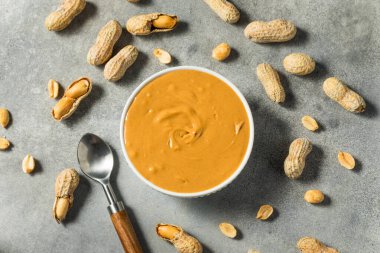 Organik Çiğ Kremalı Fıstık Ezmesi Kasede