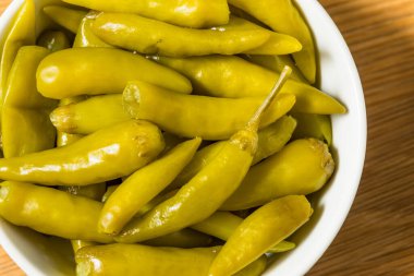 Kavanozda Baharatlı Chicago Spor Biberleri