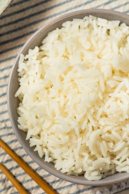 Ev yapımı Beyaz Pirinç Kasesi