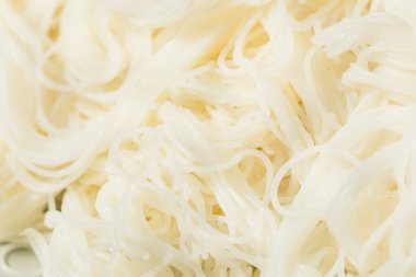 Kase içinde Asya pirinci Vermicelli Eriştesi.