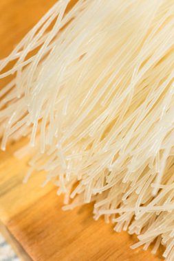 Organik Beyaz Kuru Pirinç Verrmicelli Erişte Pişirmeye Hazır