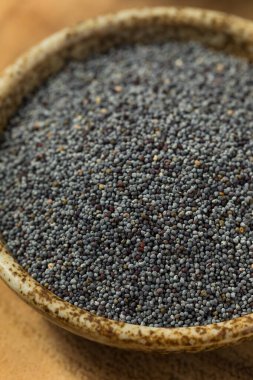 Organik Çiğ Çekirdek Kurutucu Bitkileri Kasede