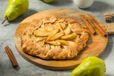 Güz Ev Yapımı Tatlı Ev Yapımı Armut Tatlısı Şeker ve Tarçın