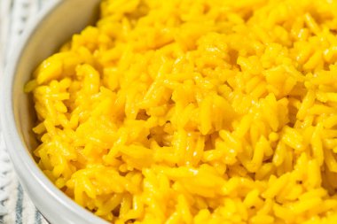 Ev yapımı Yunan Limonlu Pirinç Kasesi