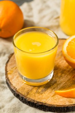 Bardakta Kahvaltı İçin Tatlı Organik Portakal Suyu