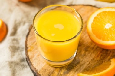 Bardakta Kahvaltı İçin Tatlı Organik Portakal Suyu