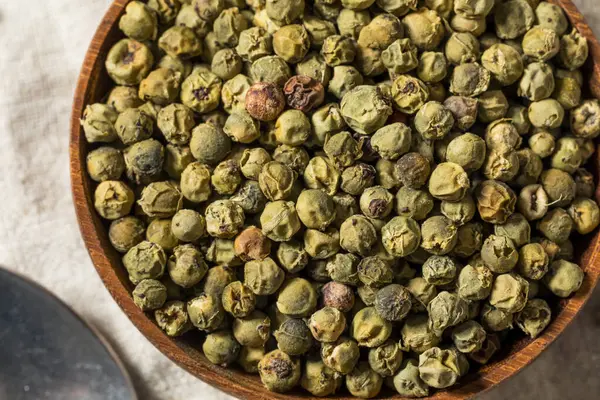 Organik Çiğ Yeşil Biber Biberli Kase