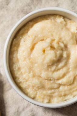 Organik Çiğ Beyaz Hazırlanmış Yabanturpu Sosu