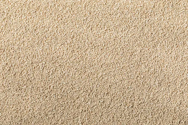 Kupada çiğ organik etkin kuru maya.