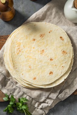 Yığınla ev yapımı Meksika unu Tortillası