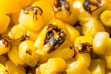 Ev yapımı Ateş Kavrulmuş Mısır Çekirdekleri