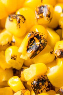 Ev yapımı Ateş Kavrulmuş Mısır Çekirdekleri