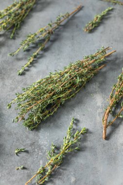 Çiğ Yeşil Organik Kekik Taze Kekik