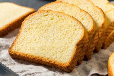 Tereyağlı ev yapımı tatlı Brioche Ekmek Dilimleri