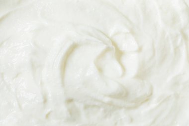 Kahvaltıya Hazır Organik Yağlı Yunan Yoğurdu