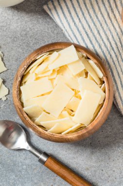 Sağlıklı, sert tıraşlı, parmesan peyniri, yemek pişirmek için.