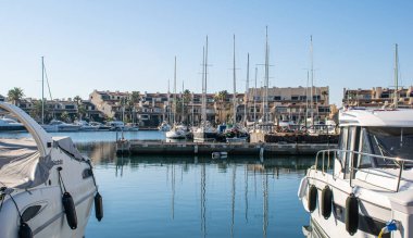 Ports Cogolin yachts and hotels day time