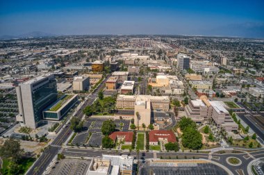 San Bernardino, California 'nın gökyüzü manzarası