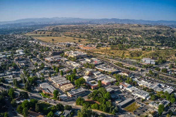 Santa Clarita Kaliforniya Nın Akşam Havadan Görünümü — Stok fotoğraf