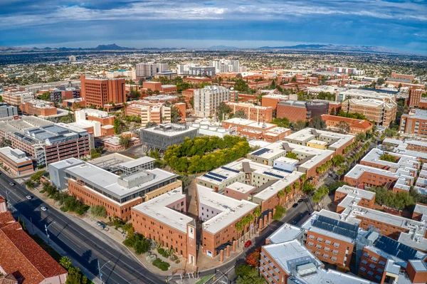 Luftaufnahme Einer Großen Öffentlichen Universität Tucson Arizona lizenzfreie Stockbilder