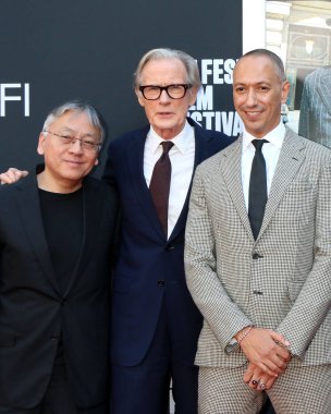 LOS ANGELES - NOV 5: Kazuo Ishiguro, Bill Nighy, Oliver Hermanus AFI Fest 'te - 5 Kasım 2022' de TCL Çin Tiyatrosu IMAX 'ta canlı gösterim