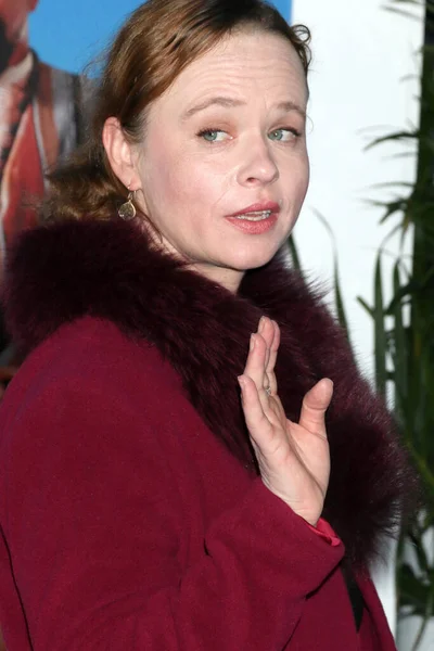 Los Angeles 11月14日 Thora Birch Glass Onion Knives Out Mystery — ストック写真