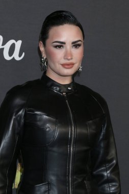 LOS ANGELES - 20 Kasım 2022 'de Los Angeles, CA' da The Walking Dead Finale 'de Demi Lovato
