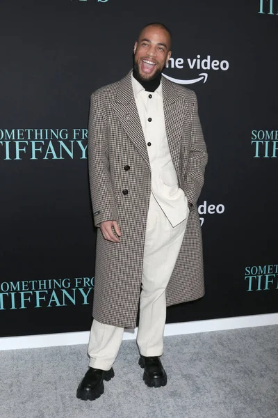 stock image LOS ANGELES - NOV 29:  Kendrick Sampson at the Something From Tiffany's Premiere at the AMC 14 on November 29, 2022 in Century City, CA