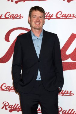 LOS ANGELES - Martin Harris, 3 Aralık 2022 'de Los Angeles, CA' da Yönetmen Guild Thater 'ın Ralli Caps Prömiyeri' nde