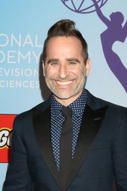 LOS ANGELES - 10 Aralık 2022 Childrens ve Family Emmy Creative Awards 'ta Ben Giroux 10 Aralık 2022' de Ebell Theater 'a geldi.