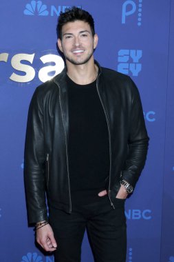 LOS ANGELES - JAN 15:  Robert Scott Wilson at NBCUniversal Press Tour Red Carpet at the Langham Pasadena Hotel  on January 15, 2023 in Pasadena, CA