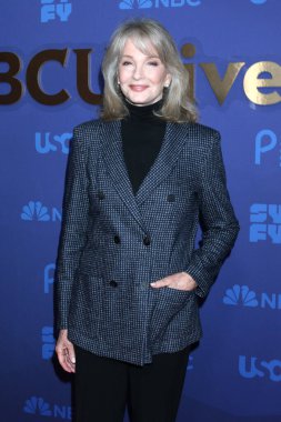 LOS ANGELES - JAN 15:  Deidre Hall at NBCUniversal Press Tour Red Carpet at the Langham Pasadena Hotel  on January 15, 2023 in Pasadena, CA