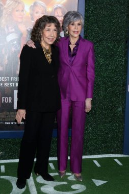 LOS ANGELES - JAN 31:  Lily Tomlin, Jane Fonda at the 80 for Brady Los Angeles Premiere at the Village Theater on January 31, 2023 in Westwood, CA