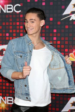 LOS ANGELES - NOV 3:  Aidan Bryant at the America's Got Talent: All-Stars Red Carpet at CBS Studio Center on November 3, 2022 in Los Angeles, CA