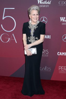 LOS ANGELES - FEB 27:  Bette Midler at the 25th Costume Designer Guild Awards at The Fairmont Century Plaza Hotel on February 27, 2023 in Century City, CA
