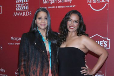 LOS ANGELES - MAR 1:  Sydney Poitier, Anika Poitier at the 14th AAFCA at the Beverly Wilshire Hotel on March 1, 2023 in Beverly Hills, CA