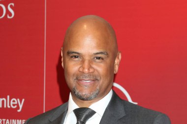 LOS ANGELES - MAR 1:  Dondre T Whitfield at the 14th AAFCA at the Beverly Wilshire Hotel on March 1, 2023 in Beverly Hills, CA