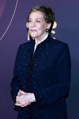 LOS ANGELES - MAR 2:  Julie Andrews at the Carol Burnett  - 90 Years of Laughter and Love Special Taping for NBC at the Avalon Hollywood on March 2, 2023 in Los Angeles, CA