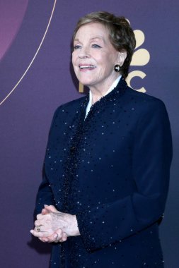 LOS ANGELES - MAR 2:  Julie Andrews at the Carol Burnett  - 90 Years of Laughter and Love Special Taping for NBC at the Avalon Hollywood on March 2, 2023 in Los Angeles, CA