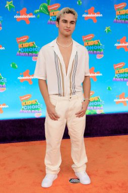 Chance Hurstfield at the Kids Choice Ödülleri 2023 at the Microsoft Theater, 4 Mart 2023, Los Angeles, CA