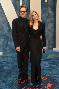 Kevin Bacon, Kyra Sedgwick, 12 Mart 2023 'te Wallis Annenberg Gösteri Sanatları Merkezi' ndeki Vanity Fair Oscar partisinde.