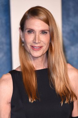 Kelly Lynch, Wallis Annenberg Sahne Sanatları Merkezi 'ndeki 2023 Vanity Fair Oscar Partisi' nde 12 Mart 2023 'te Beverly Hills, CA