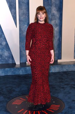 Bryce Dallas Howard, Wallis Annenberg Sahne Sanatları Merkezi 'ndeki 2023 Vanity Fair Oscar Partisi' nde 12 Mart 2023 'te Beverly Hills, CA