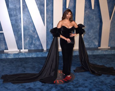 Natalia Bryant, 12 Mart 2023 'te Wallis Annenberg Sahne Sanatları Merkezi' ndeki Vanity Fair Oscar Partisi 'nde.
