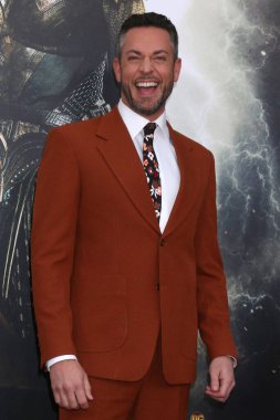 Zachary Levi, Shazam 'da, Shazam' da! Los Angeles Tanrılarının Öfkesi 'nin galası 14 Mart 2023' te Westwood, CA
