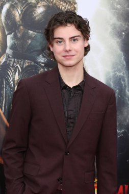 - Carson MacCormac, Shazam 'da! 